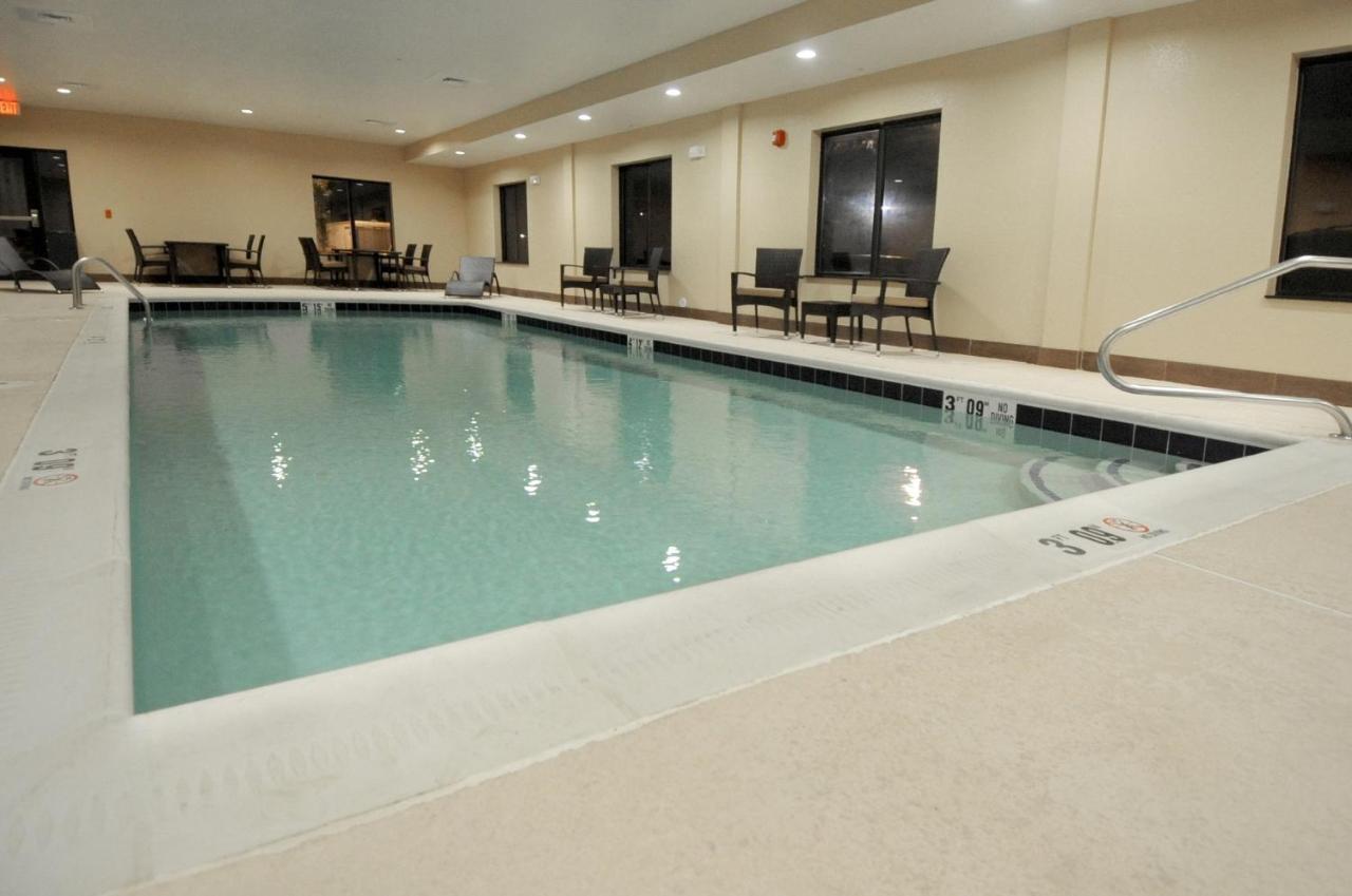 Holiday Inn Express Somerset By Ihg Kültér fotó